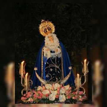 Fotografía histórica de la Hermandad de la Amargura de Marbella en 2018 - Tradición religiosa en Marbella